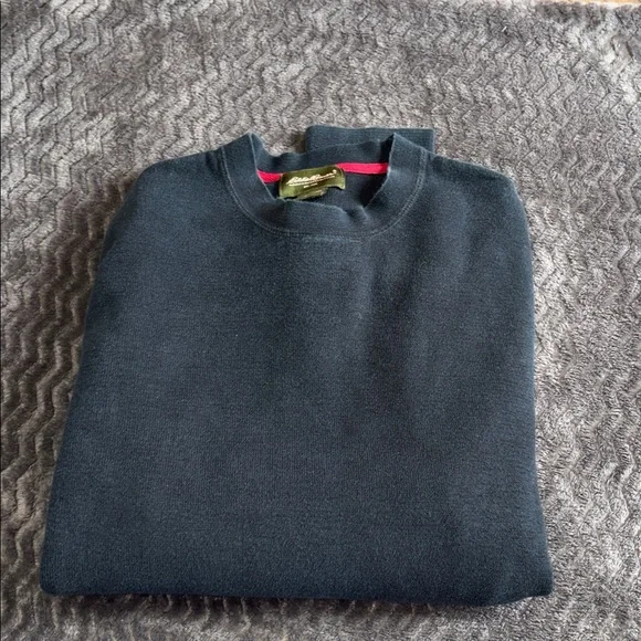 Eddie Bauer Men's Crewneck Sweater in black with Red Trim large tall, green tag - Picture 11 of 11